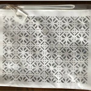 Tory Burch Fragrance Collection Limited Edition CLUTCH PURSE WRISTLET